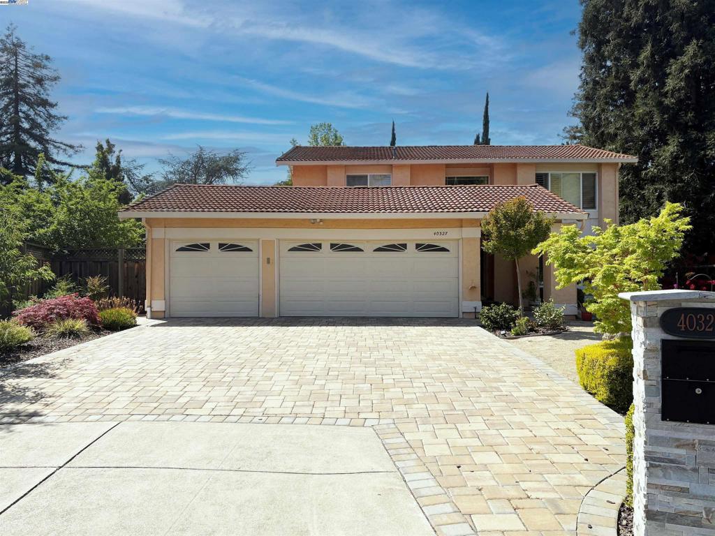 40327 Imperio Pl