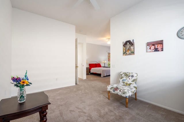 44719 Alexandria Vale, Indio CA: https://media.crmls.org/mediaz/c4968dfc-5f44-449c-9320-d288ab7b2abc.jpg