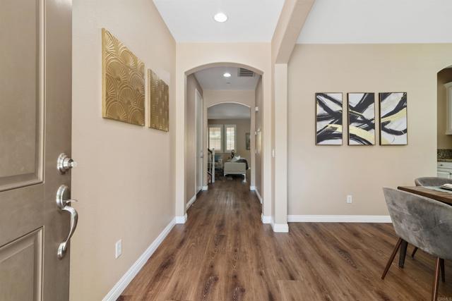 Detail Gallery Image 3 of 43 For 3709 Lake Park Rd, Fallbrook,  CA 92028 - 3 Beds | 2/1 Baths