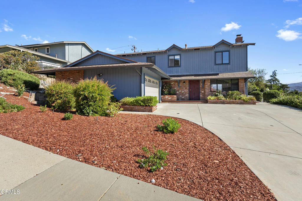 35 Robbins Court