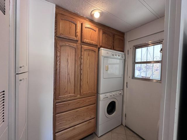 18801 Roberts Rd., Desert Hot Springs CA: https://media.crmls.org/mediaz/c497c116-5d70-4ffc-9e29-ebfa6709b6a9.jpg