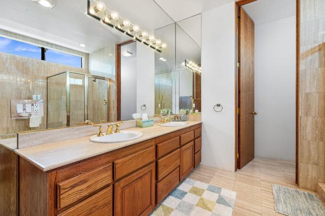 46220 Manitou Drive, Indian Wells CA: https://media.crmls.org/mediaz/c497f7de-4402-4773-a038-1de93c26da6d.jpg