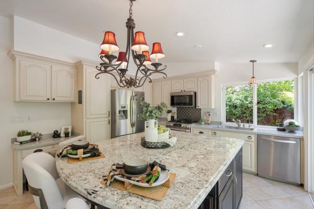 321 Beach Park Boulevard, Foster City CA: https://media.crmls.org/mediaz/c49a65da-3c7b-4d25-bc70-34113d7111c9.jpg