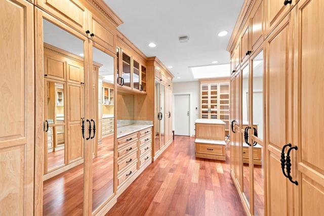 150 New Place Road, Hillsborough CA: https://media.crmls.org/mediaz/c49a9608-128a-4b25-85c2-c438344e7d94.jpg