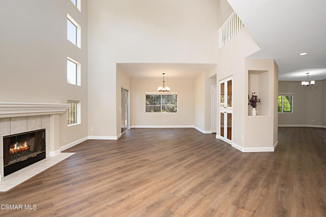 1012 Pan Court, Newbury Park CA: https://media.crmls.org/mediaz/c49ac72d-a751-4606-9f2b-de26e54a7bc3.jpg
