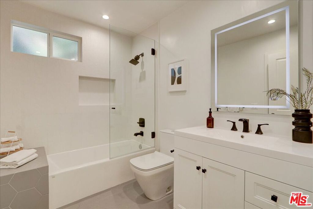 MLS #26913913 image #24