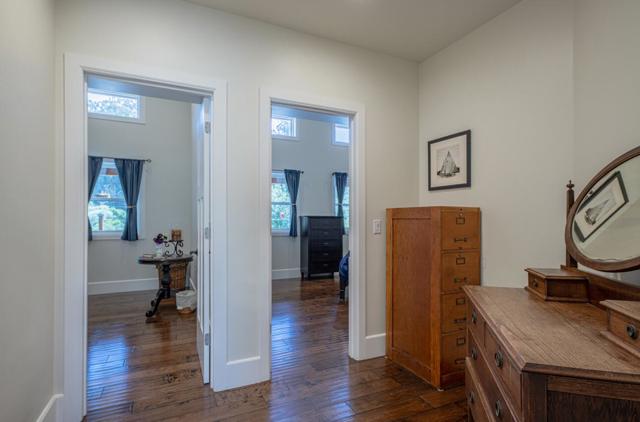 9247 Holly Hill Drive, Salinas CA: https://media.crmls.org/mediaz/c49b62f6-52e9-4ae9-9301-fd3179924e27.jpg