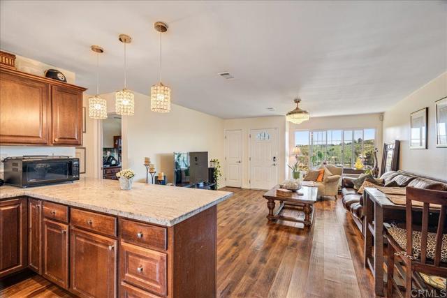 Detail Gallery Image 9 of 31 For 3839 Vista Campana S #66,  Oceanside,  CA 92057 - 2 Beds | 1/1 Baths