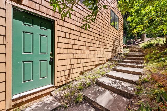 1116 Lakeside Drive, Felton CA: https://media.crmls.org/mediaz/c49da86e-20b7-4a9f-b21a-cc6e4be2332a.jpg