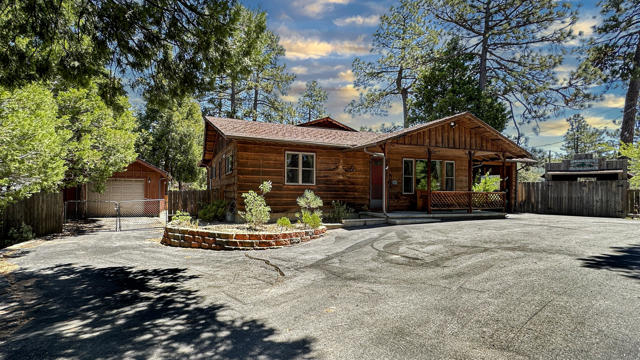 26748 Mcmahan, Idyllwild CA: https://media.crmls.org/mediaz/c49dbd1d-e02c-42f1-b8e4-8399cfe9bca6.jpg