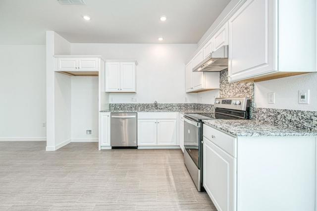 3006 Minaret Way, Marina CA: https://media.crmls.org/mediaz/c49e0e10-8c17-470a-83d1-634c8391b832.jpg