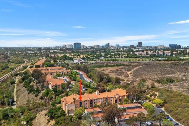 7190 Shoreline Dr, San Diego CA: https://media.crmls.org/mediaz/c4a05716-5ebe-4017-aa38-5443f76a135b.jpg