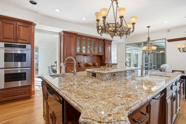 3895 Fair Oaks Boulevard, Sacramento CA: https://media.crmls.org/mediaz/c4a09abc-8853-4970-ab65-5cb44ae9e264.jpg