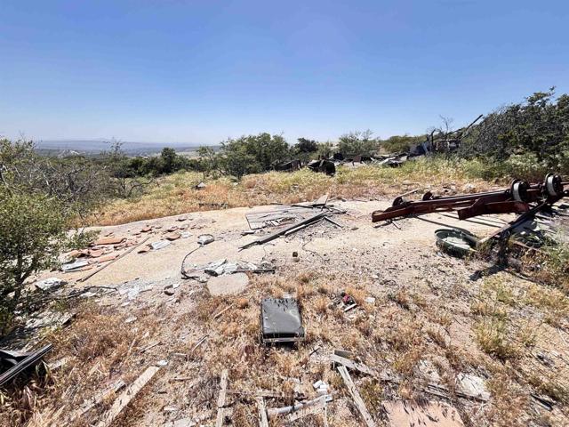 Image 8 of 10 For 38430 Lilac Ln.