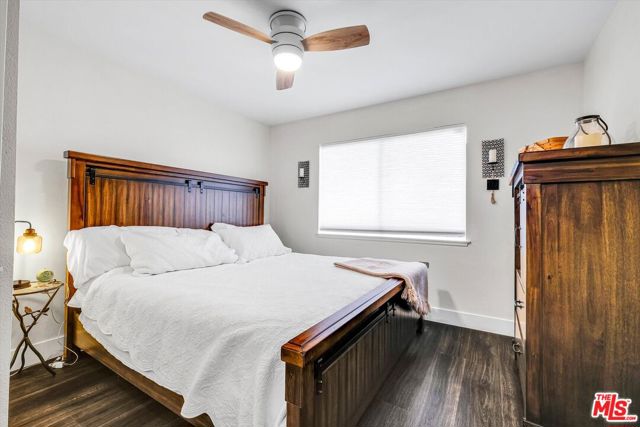 16424 Bubbling View Circle, Cerritos CA: https://media.crmls.org/mediaz/c4a2f073-34d2-4d30-9826-f8dd24ab8ef9.jpg