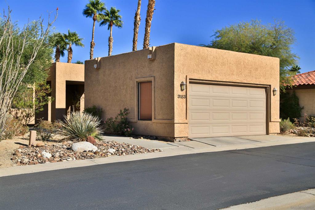 3183 Roadrunner Dr