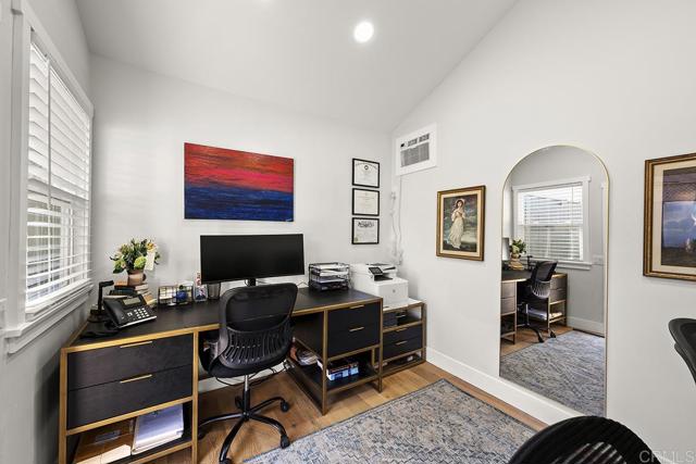 Detail Gallery Image 34 of 55 For 4443 Del Monte Ave, San Diego,  CA 92107 - 3 Beds | 2 Baths