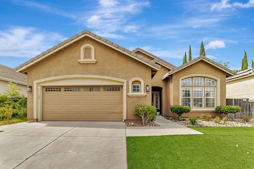 1523 Egret Drive