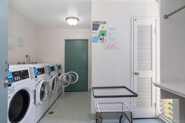 1885 Diamond Street, San Diego CA: https://media.crmls.org/mediaz/c4a70006-8040-458f-8023-a185574bdb42.jpg