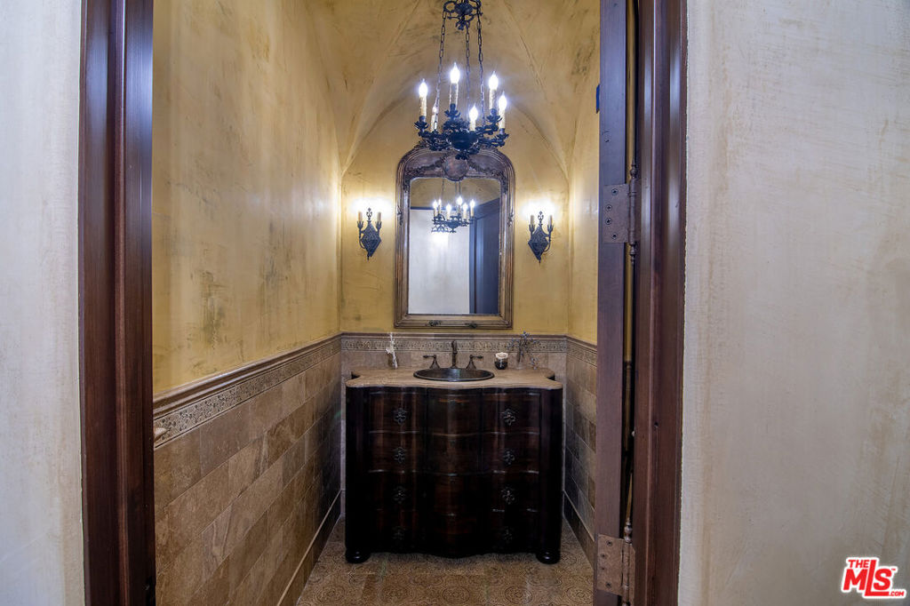 MLS #26848559 image #10