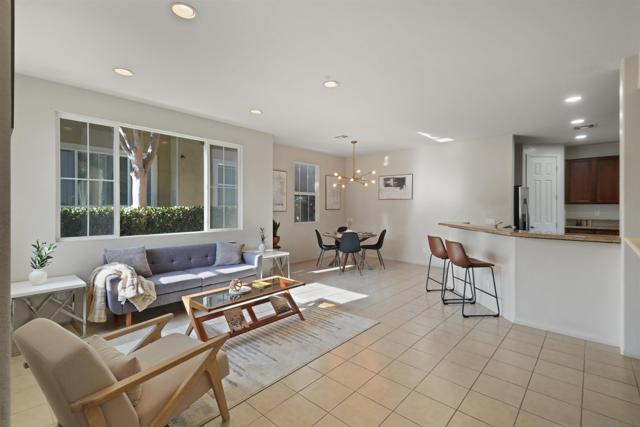 1445 Caminito Sicilia, Chula Vista CA: https://media.crmls.org/mediaz/c4a78456-f944-4ccd-a62a-cebe4120ea20.jpg