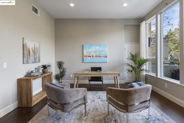 205 Sheridan RD, Oakland CA: https://media.crmls.org/mediaz/c4a807ba-9a84-47ff-b1b4-e357a6f46509.jpg