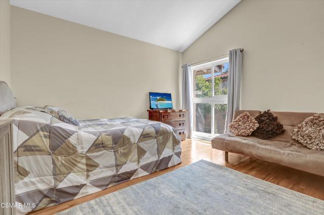 23248 Community Street, West Hills CA: https://media.crmls.org/mediaz/c4a80939-c932-4b0f-b671-eec99383a0e4.jpg