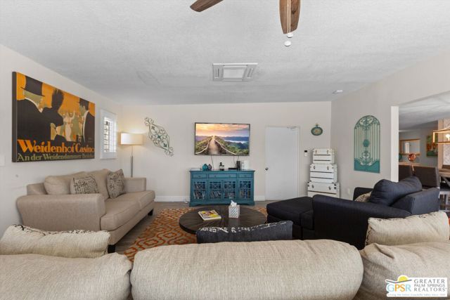 1186 S San Joaquin Drive, Palm Springs CA: https://media.crmls.org/mediaz/c4a82d9f-bccc-444a-91ee-a462c7cd273d.jpg