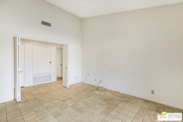 1557 Redford Drive, Palm Springs, California 92264, 3 Bedrooms Bedrooms, ,2 BathroomsBathrooms,Condominium,For Sale,Redford,24398815