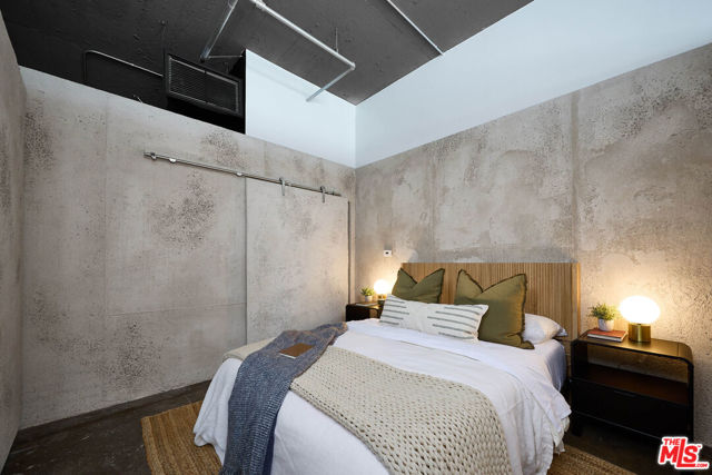 1855 Industrial Street, Los Angeles CA: https://media.crmls.org/mediaz/c4a94d75-d0e4-4ef0-b05f-12afbf1787f3.jpg