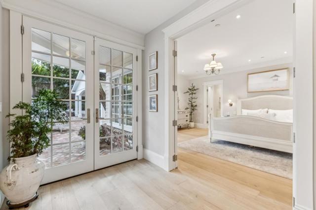 17930 Vineland Avenue, Monte Sereno CA: https://media.crmls.org/mediaz/c4a959ca-05bc-448d-881b-417dfde693ff.jpg