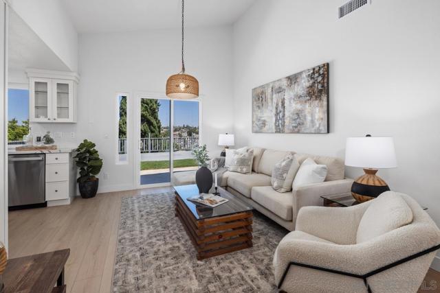 5868 Kings View Ct, San Diego CA: https://media.crmls.org/mediaz/c4a99e72-06f7-4b6c-8d3c-c20b0e0e8730.jpg