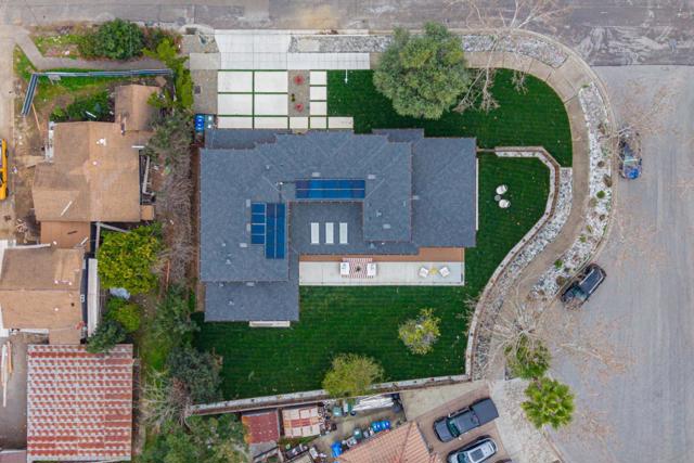 395 Martens Avenue, Mountain View CA: https://media.crmls.org/mediaz/c4a9a833-2383-46c5-a9c9-6b2047a14346.jpg