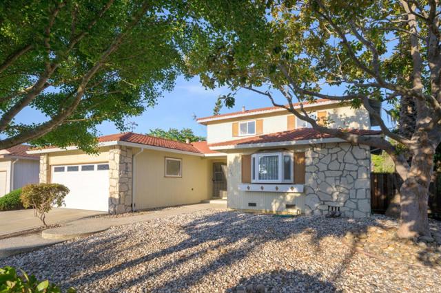 787 San Clemente Way, Mountain View CA: https://media.crmls.org/mediaz/c4ab1760-1faf-49ef-aa71-c57bf3b5f74a.jpg