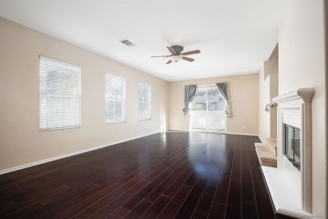 Image 9 of 19 For 1661 Brittle Bush Drive  275
