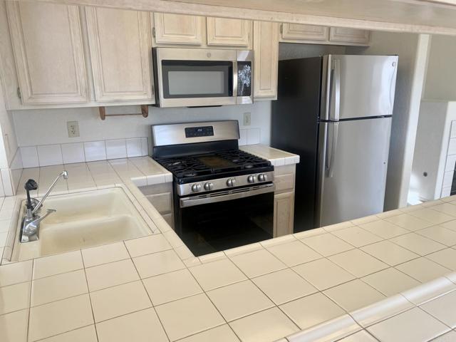 Image 18 of 22 For 7382 Altiva Place