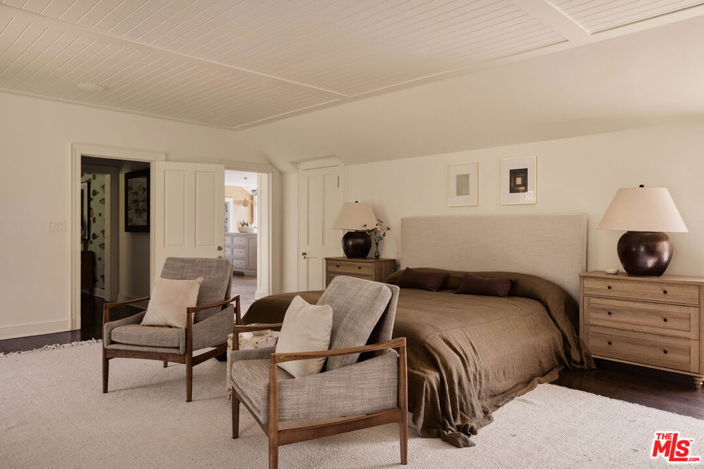 MLS #25600681 image #33