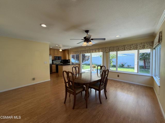 2321 Century Avenue, Simi Valley CA: https://media.crmls.org/mediaz/c4acfb41-ef6a-46ca-b654-c88a9ed7292a.jpg