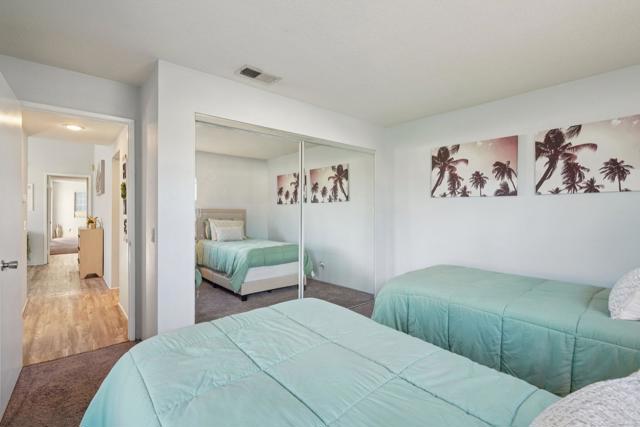 480 Evergreen Ash, Palm Desert, CA 92211