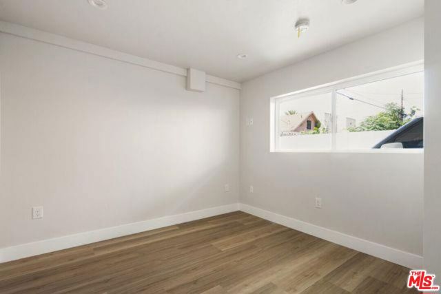 714 W 41st Place, Los Angeles CA: https://media.crmls.org/mediaz/c4aeb058-7ba7-4395-b8f7-e95feaa3d7f0.jpg