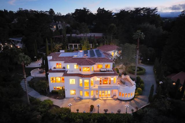 150 New Place Road, Hillsborough CA: https://media.crmls.org/mediaz/c4b1d0c1-1a1d-40b7-a918-a932ae49d65f.jpg