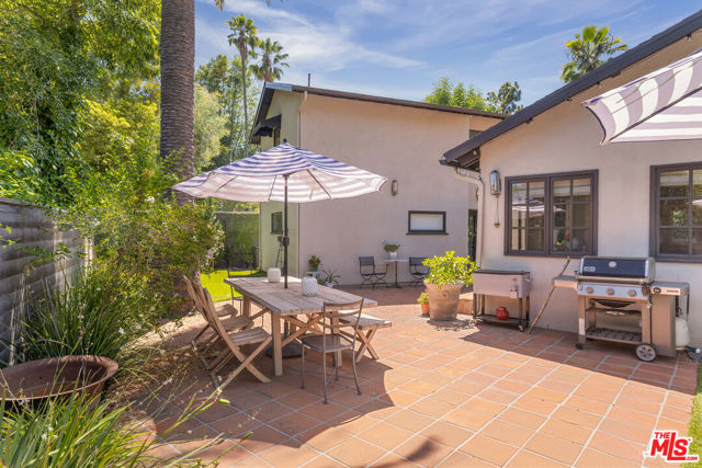 2770 La Castana Drive, Los Angeles CA: https://media.crmls.org/mediaz/c4b1fc24-79c6-4020-9ea6-d9b557dd5e6f.jpg