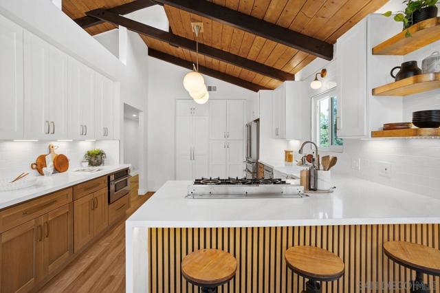 1717 Archer Street, San Diego CA: https://media.crmls.org/mediaz/c4b28228-ab32-4688-ab55-77365ec1220e.jpg