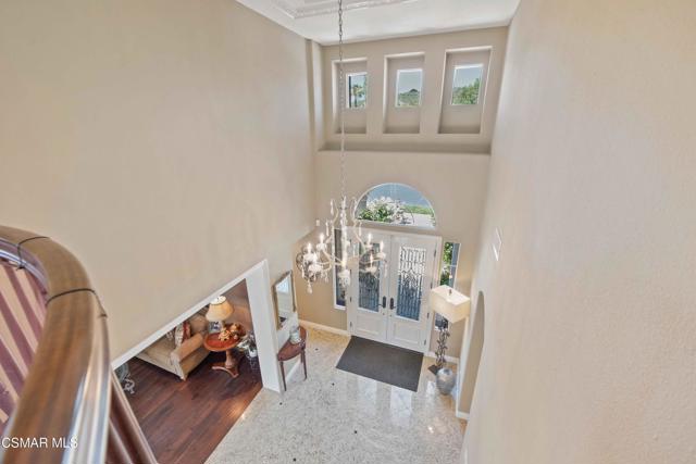 3194 Sunset Hills Boulevard, Thousand Oaks CA: https://media.crmls.org/mediaz/c4b2b11a-0288-4c0c-a01c-3d5ca5d8454c.jpg