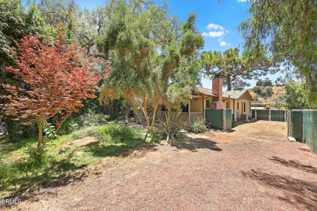 307 San Pascual Avenue, South Pasadena CA: https://media.crmls.org/mediaz/c4b346f0-63eb-4e3b-8d41-844e7a87d996.jpg