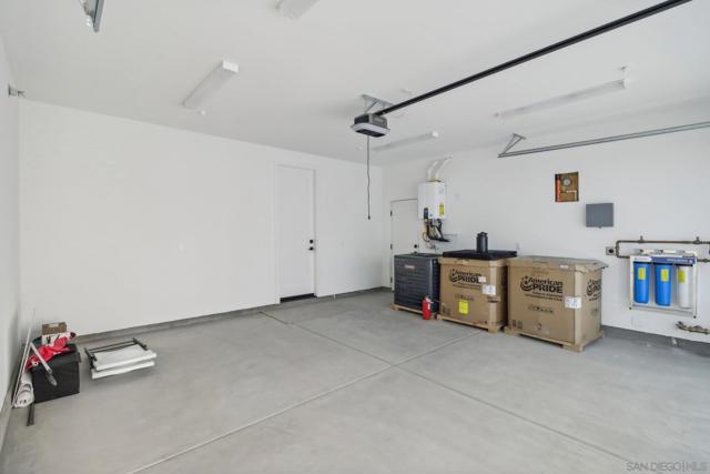 2936 Copley Ave, San Diego CA: https://media.crmls.org/mediaz/c4b59926-a0fc-4631-a0b1-1212355f457a.jpg