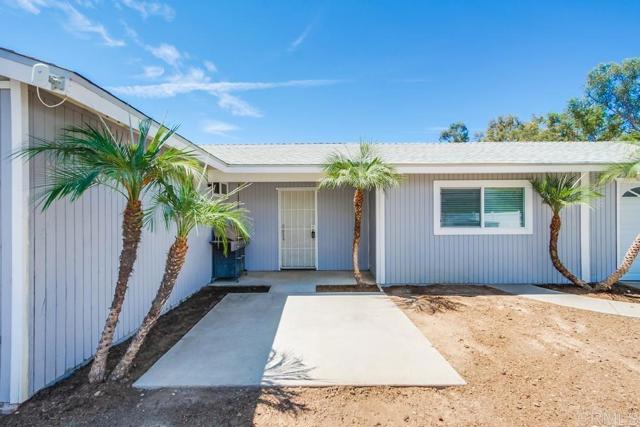 Detail Gallery Image 3 of 33 For 415 3rd St, Ramona,  CA 92065 - 3 Beds | 2 Baths
