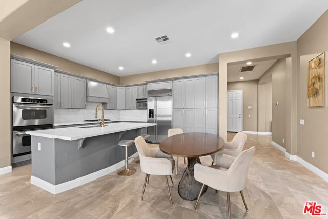 Image 12 of 49 For 43083 Corte Del Oro