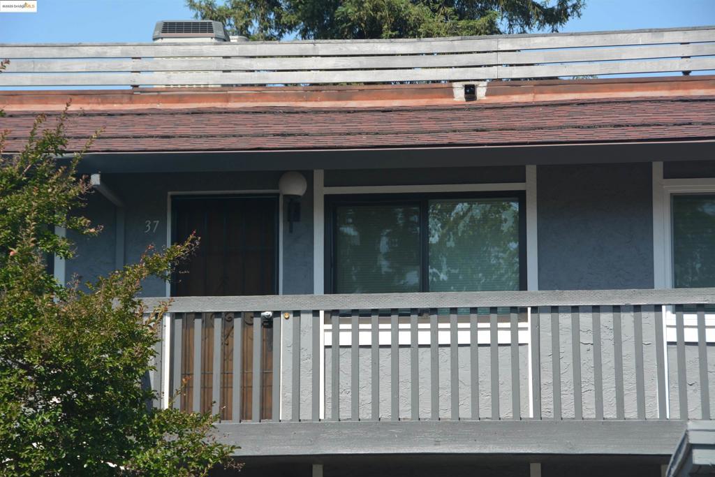 37 Monte Cresta Ave