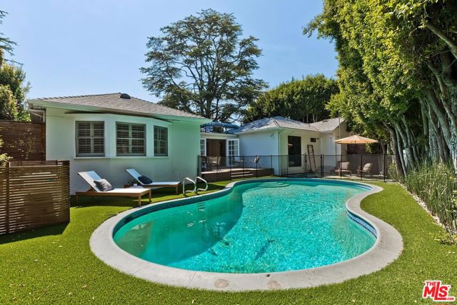 1216 Peck Drive, Los Angeles, California 90035, 4 Bedrooms Bedrooms, ,4 BathroomsBathrooms,Single Family Residence,For Sale,Peck,24412555
